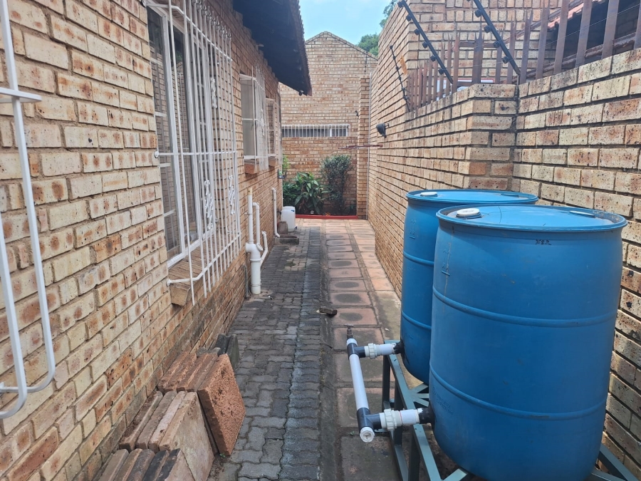 2 Bedroom Property for Sale in Union Gauteng