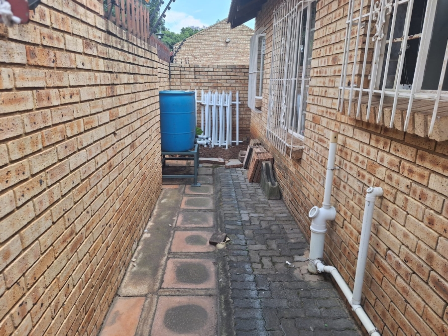 2 Bedroom Property for Sale in Union Gauteng