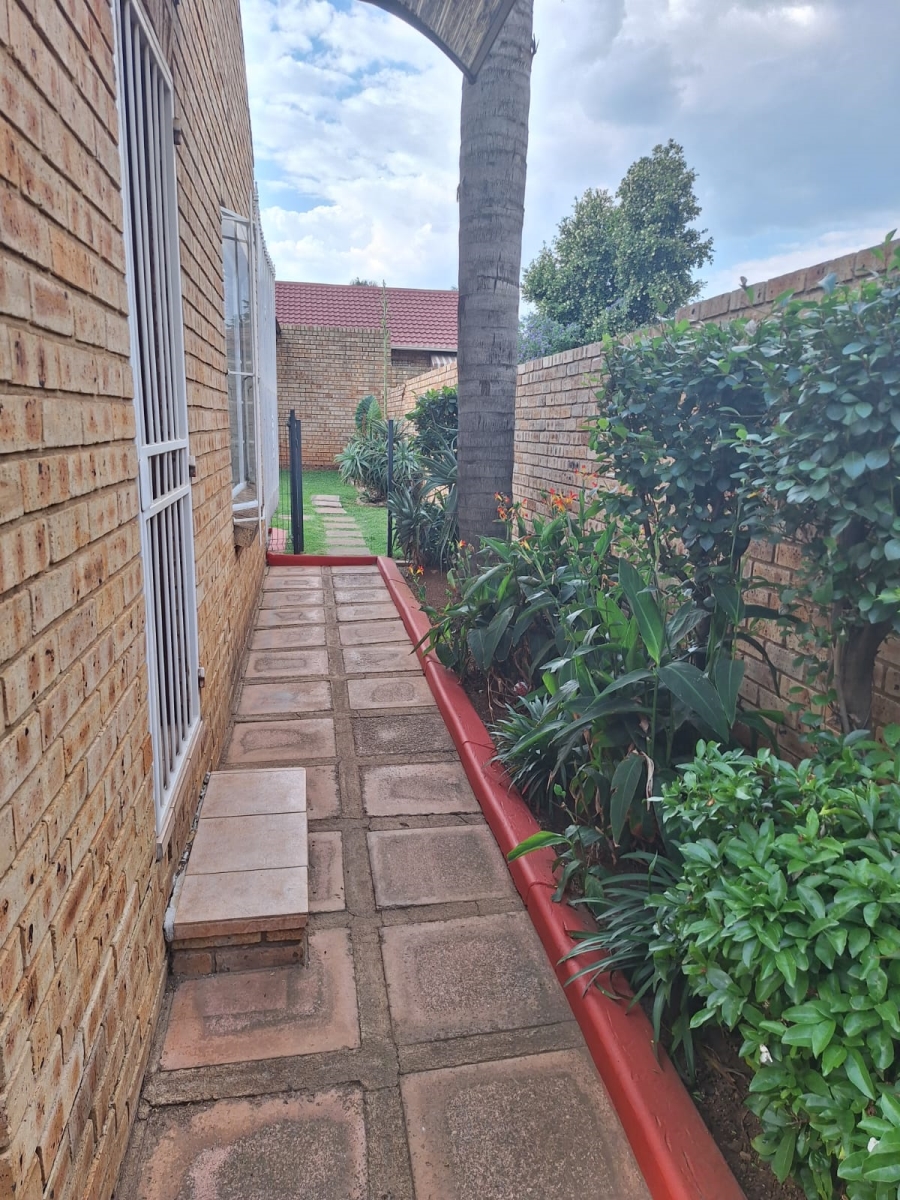 2 Bedroom Property for Sale in Union Gauteng