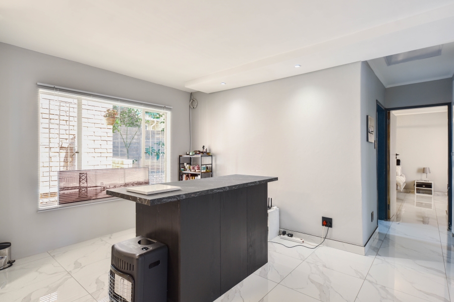 2 Bedroom Property for Sale in Wapadrand Gauteng
