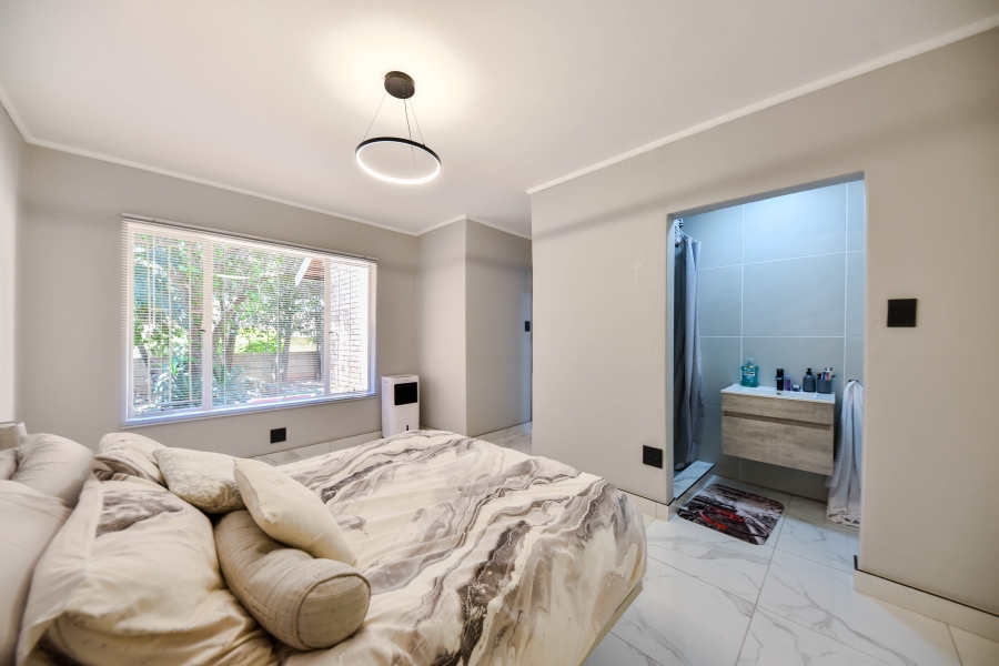 2 Bedroom Property for Sale in Wapadrand Gauteng