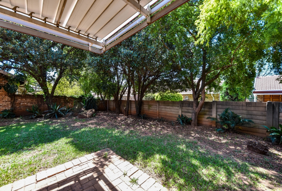 2 Bedroom Property for Sale in Wapadrand Gauteng