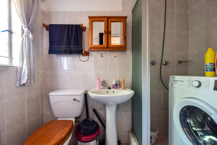 2 Bedroom Property for Sale in Wapadrand Gauteng