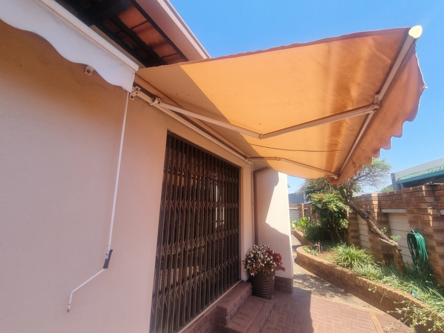 3 Bedroom Property for Sale in Doornpoort Gauteng