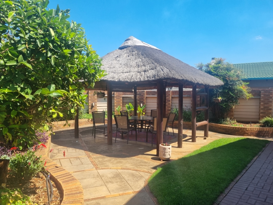 3 Bedroom Property for Sale in Doornpoort Gauteng