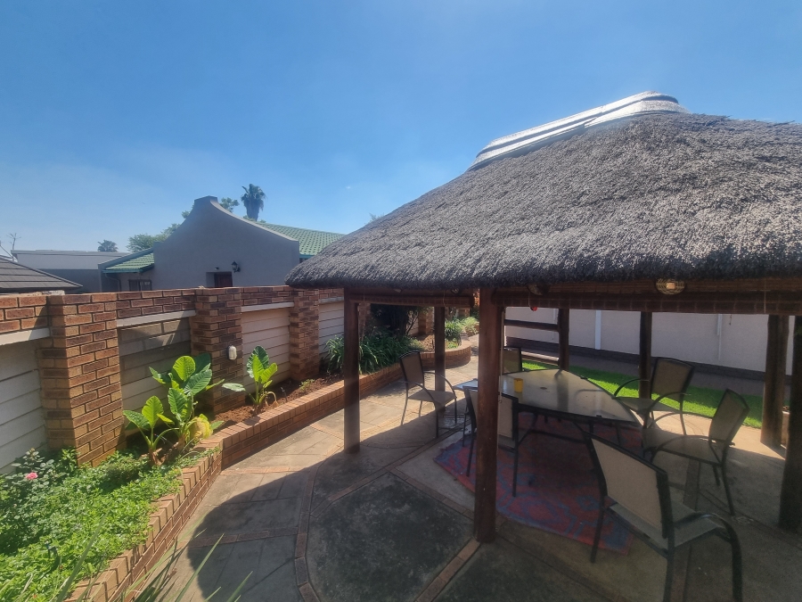 3 Bedroom Property for Sale in Doornpoort Gauteng