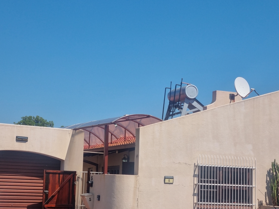 3 Bedroom Property for Sale in Doornpoort Gauteng