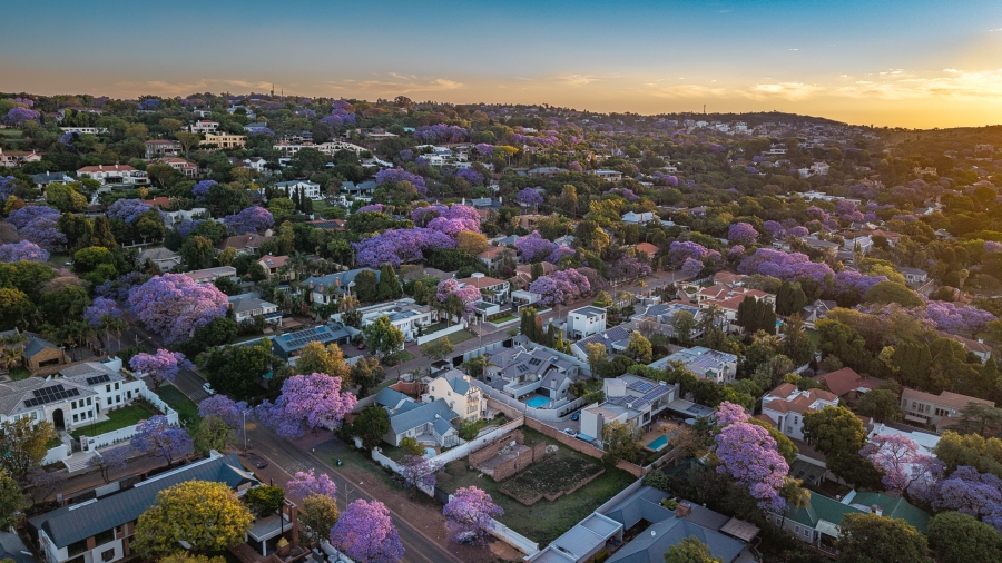 6 Bedroom Property for Sale in Waterkloof Gauteng