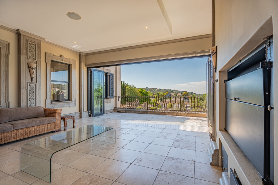 6 Bedroom Property for Sale in Waterkloof Ridge Gauteng