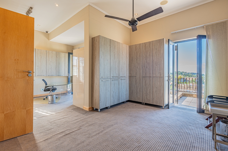 6 Bedroom Property for Sale in Waterkloof Ridge Gauteng