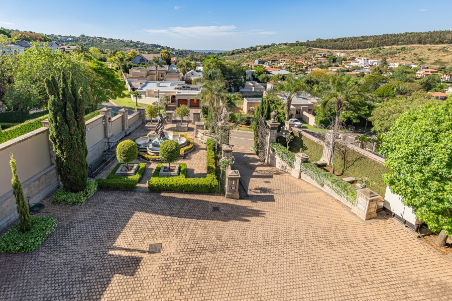 6 Bedroom Property for Sale in Waterkloof Ridge Gauteng