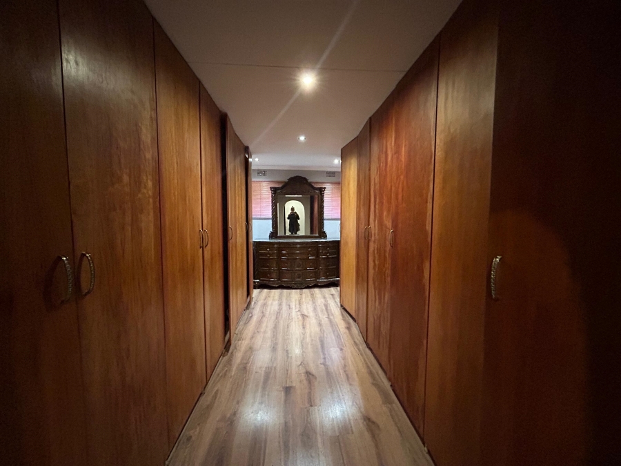 To Let 3 Bedroom Property for Rent in Morningside Manor Gauteng