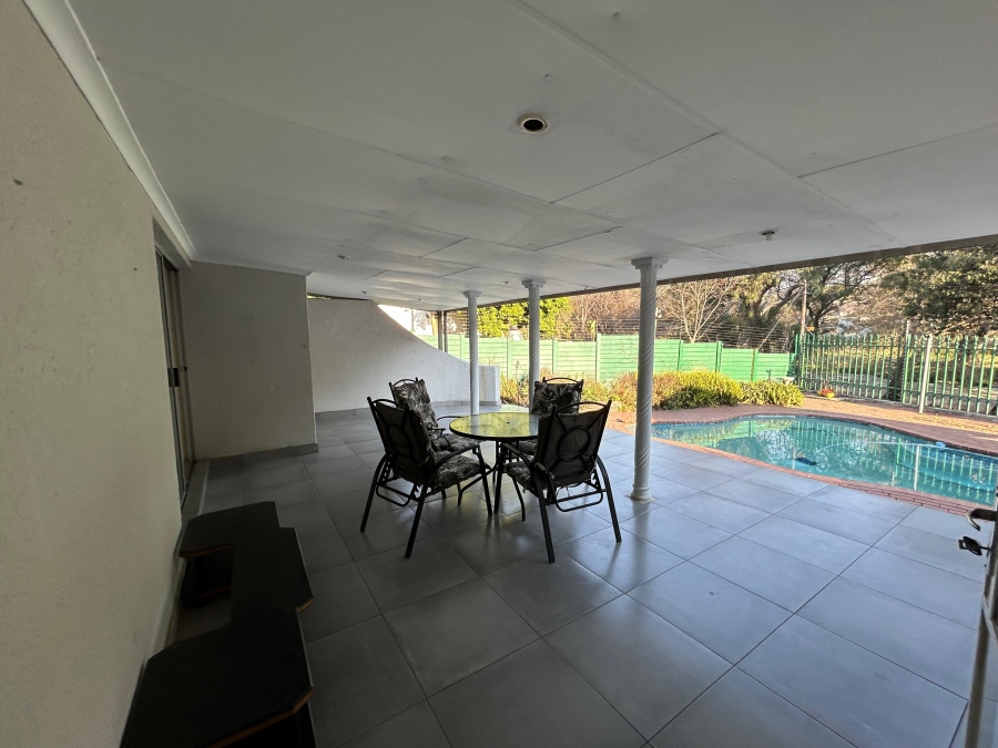 To Let 3 Bedroom Property for Rent in Morningside Manor Gauteng