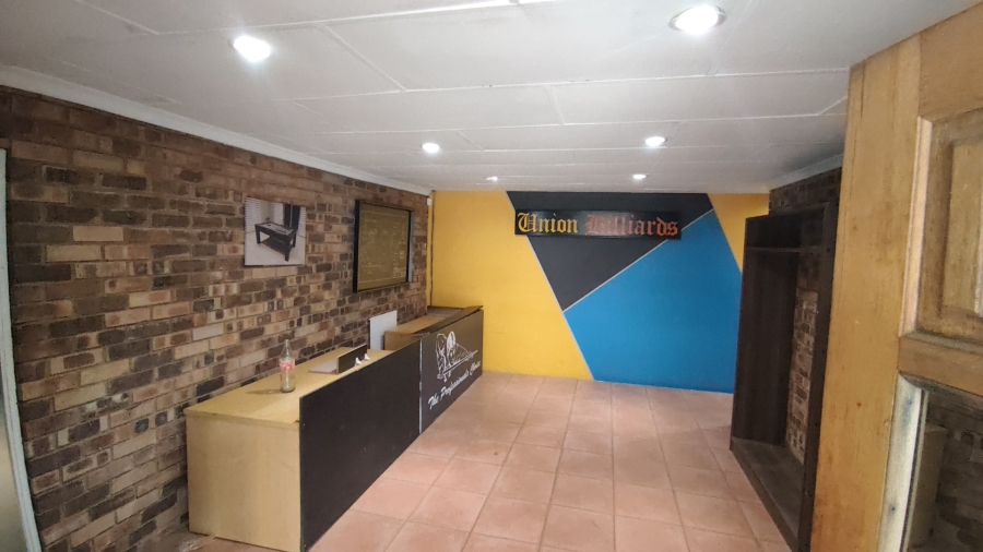 Commercial Property for Sale in Robertville Gauteng