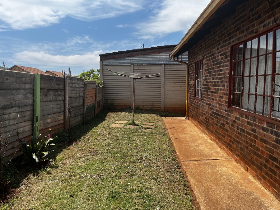 2 Bedroom Property for Sale in Elandspoort Gauteng