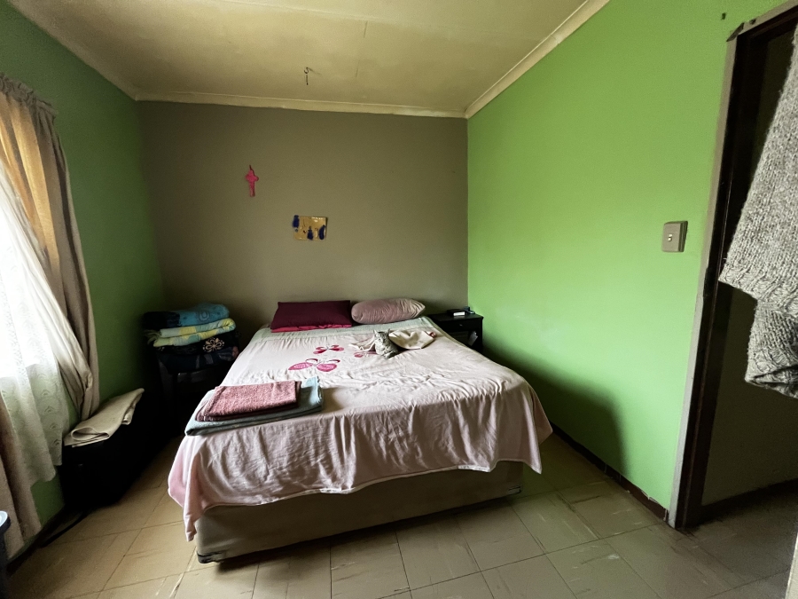 2 Bedroom Property for Sale in Elandspoort Gauteng