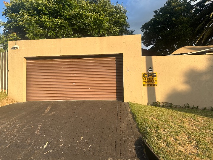To Let 2 Bedroom Property for Rent in Mondeor Gauteng