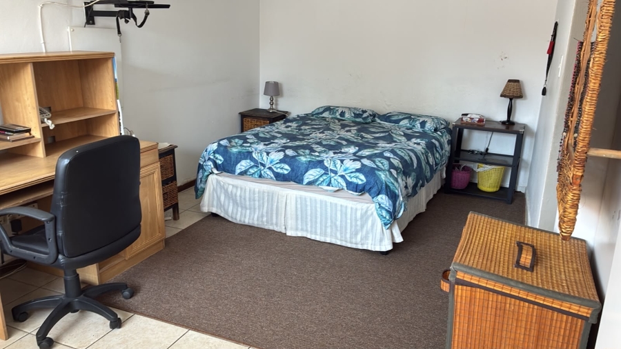 To Let 2 Bedroom Property for Rent in Mondeor Gauteng