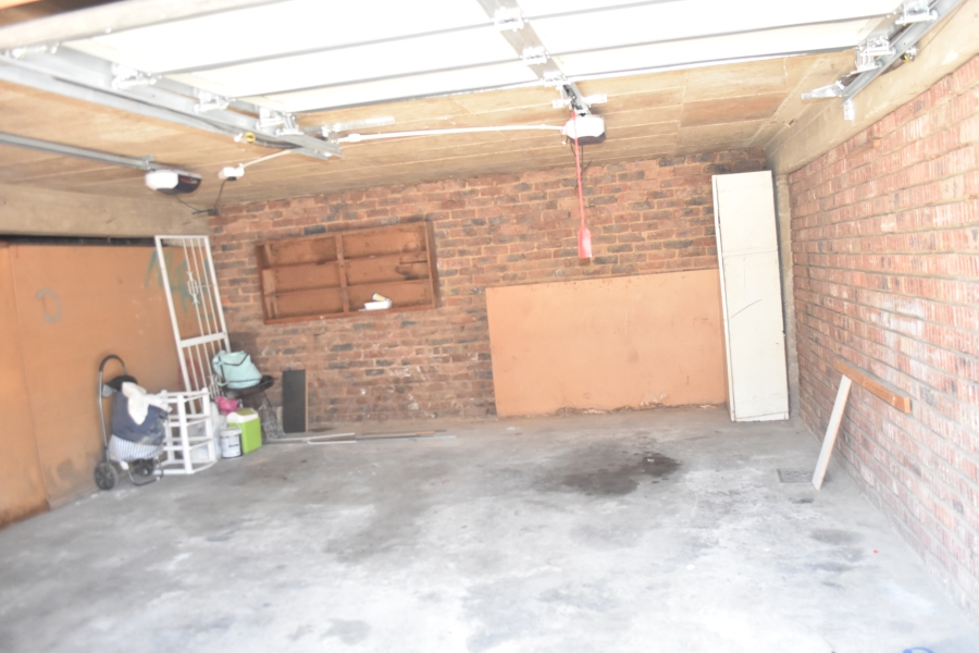 1 Bedroom Property for Sale in Pretoria North Gauteng