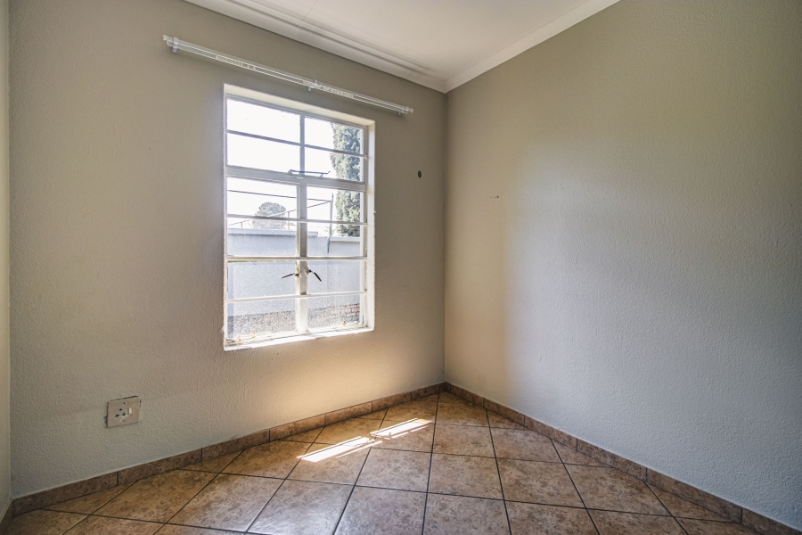 3 Bedroom Property for Sale in Glen Marais Gauteng