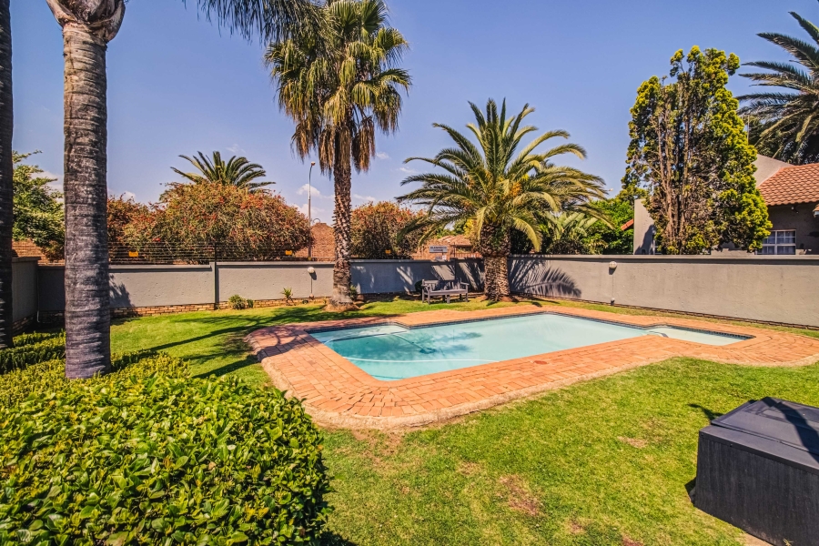 3 Bedroom Property for Sale in Glen Marais Gauteng