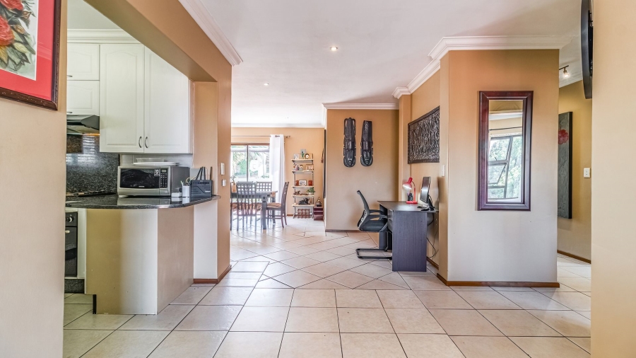 3 Bedroom Property for Sale in Linksfield Ridge Gauteng