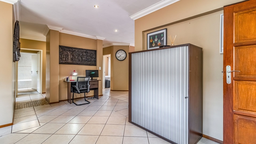 3 Bedroom Property for Sale in Linksfield Ridge Gauteng