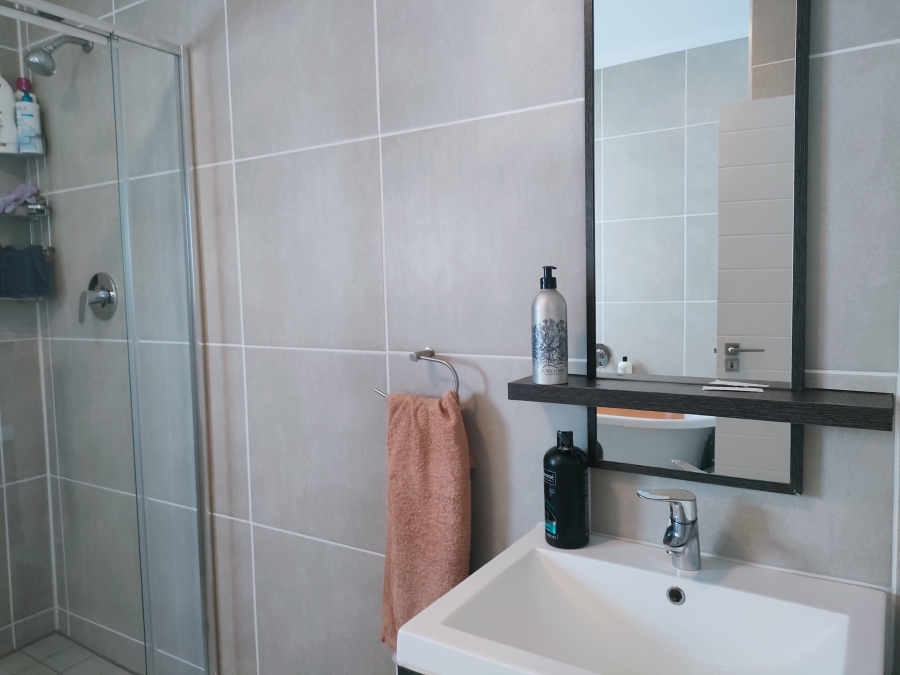 2 Bedroom Property for Sale in Greenstone Hill Gauteng