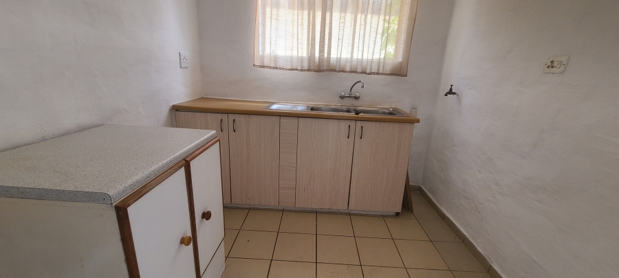 To Let 1 Bedroom Property for Rent in Edenvale Central Gauteng