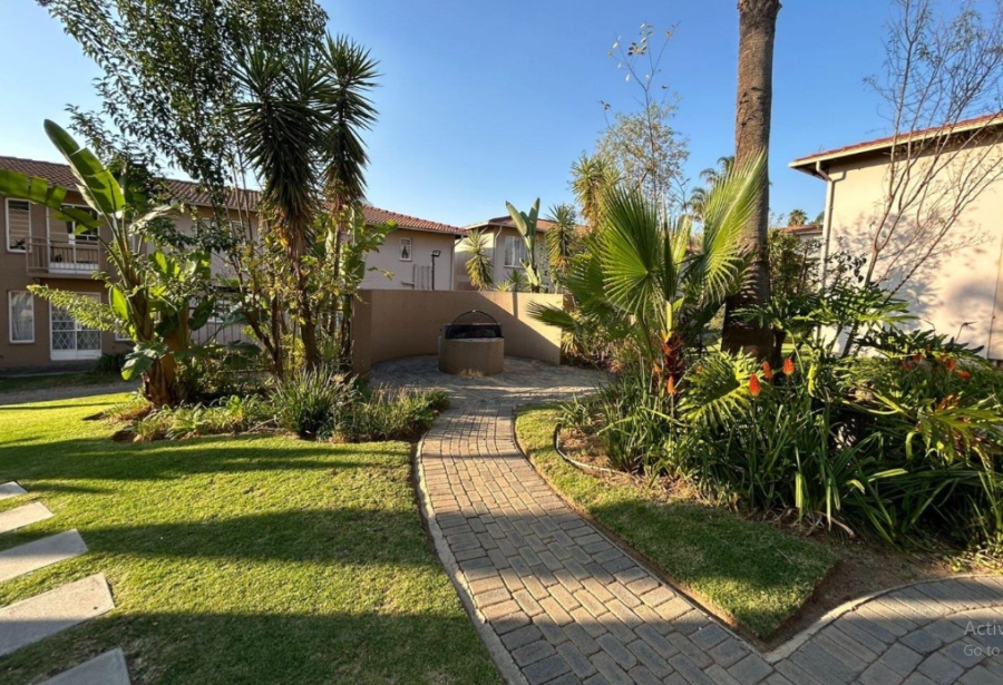 To Let 3 Bedroom Property for Rent in Radiokop Gauteng