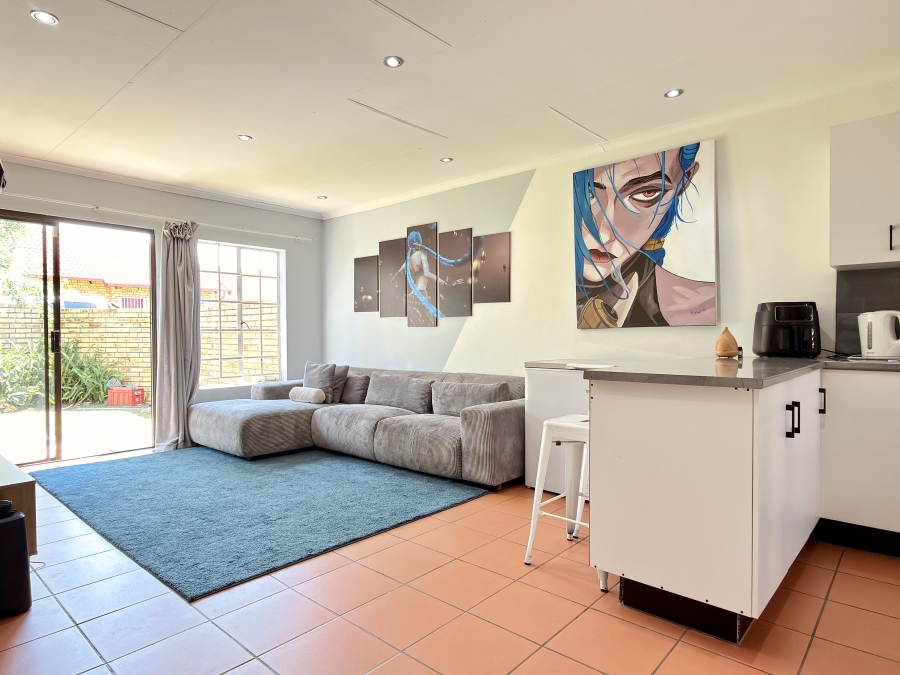 2 Bedroom Property for Sale in Moreleta Park Gauteng