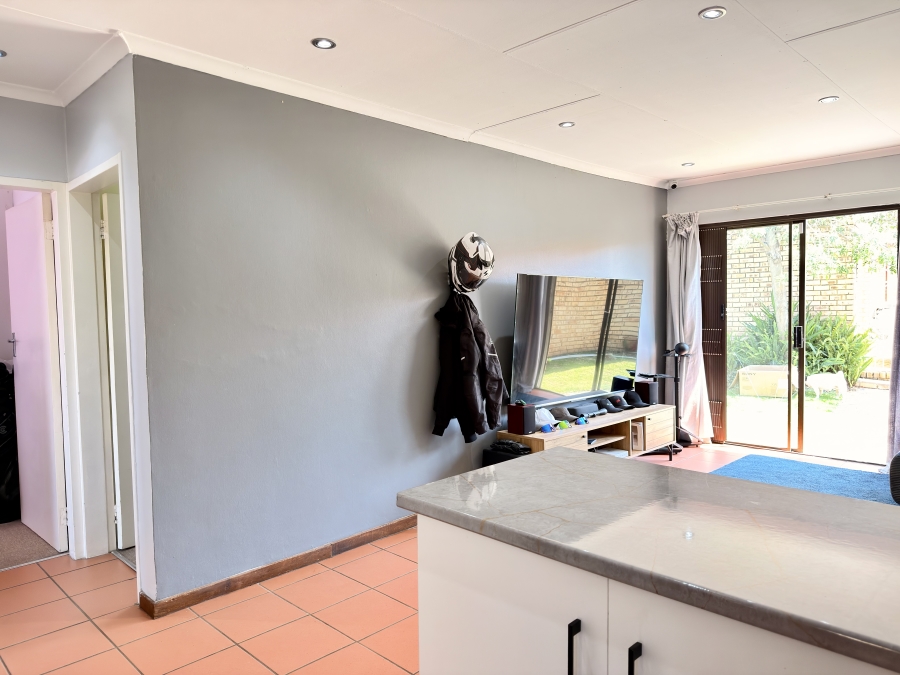 2 Bedroom Property for Sale in Moreleta Park Gauteng