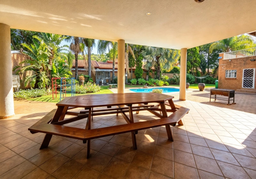 6 Bedroom Property for Sale in Amandasig Gauteng