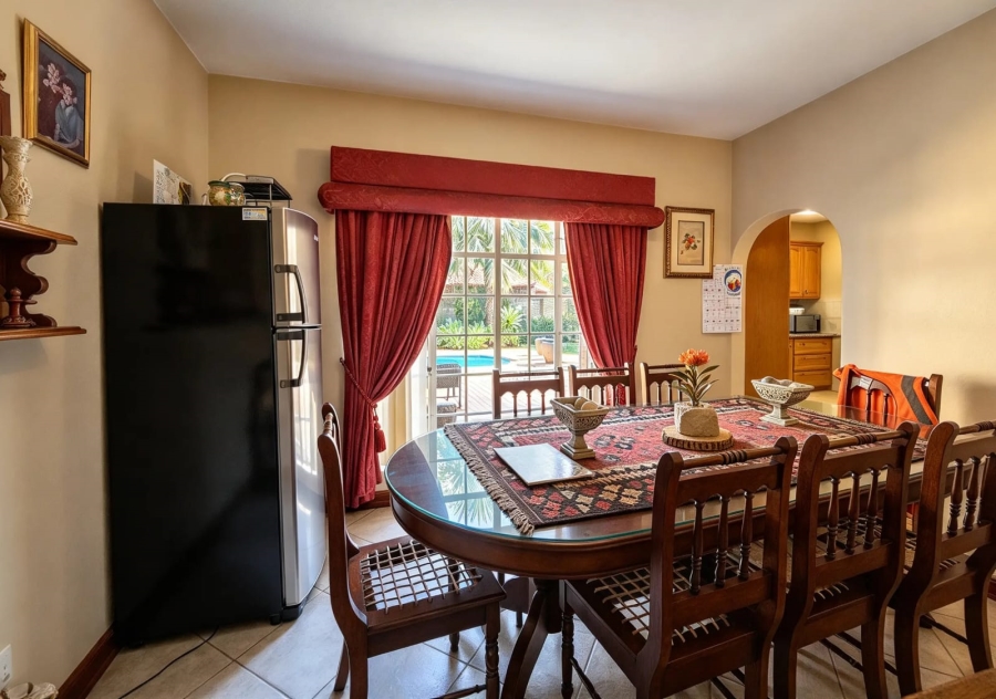 6 Bedroom Property for Sale in Amandasig Gauteng
