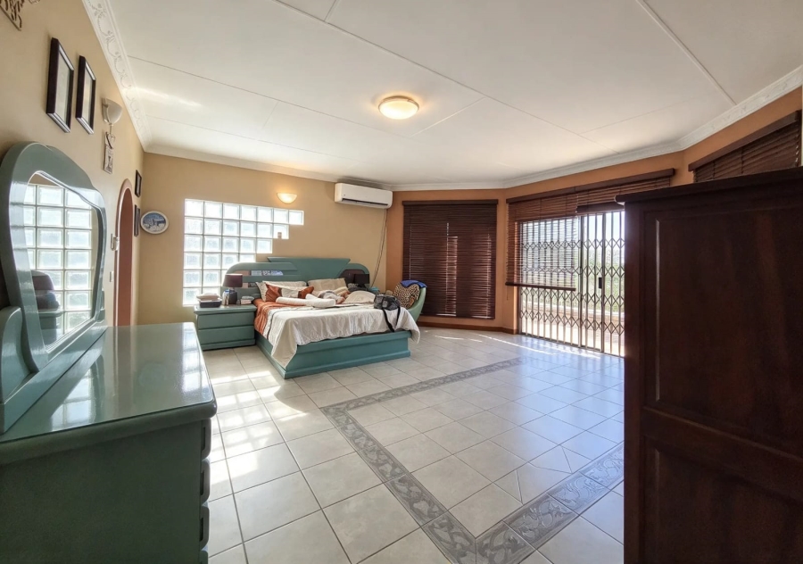 6 Bedroom Property for Sale in Amandasig Gauteng