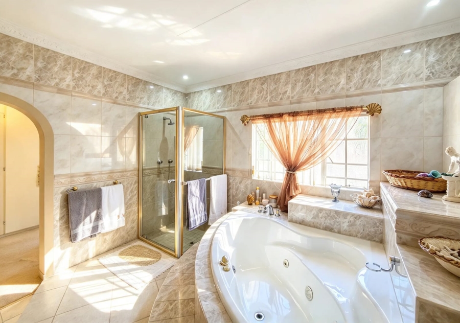 6 Bedroom Property for Sale in Amandasig Gauteng