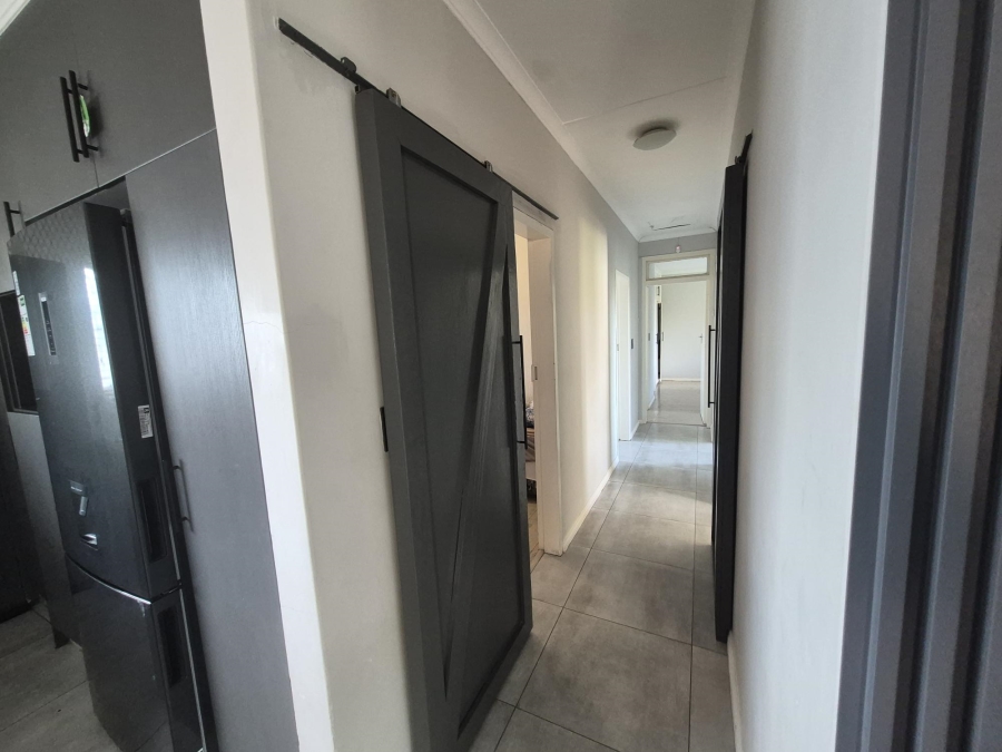 3 Bedroom Property for Sale in Weltevreden Park Gauteng