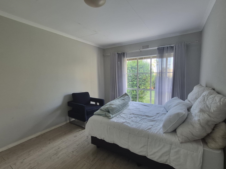 3 Bedroom Property for Sale in Weltevreden Park Gauteng