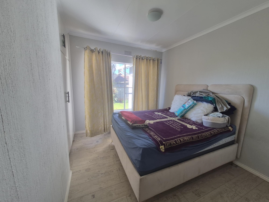 3 Bedroom Property for Sale in Weltevreden Park Gauteng