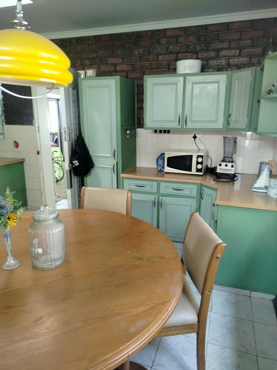 2 Bedroom Property for Sale in Bosmont Gauteng