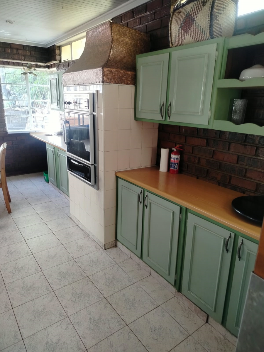 2 Bedroom Property for Sale in Bosmont Gauteng