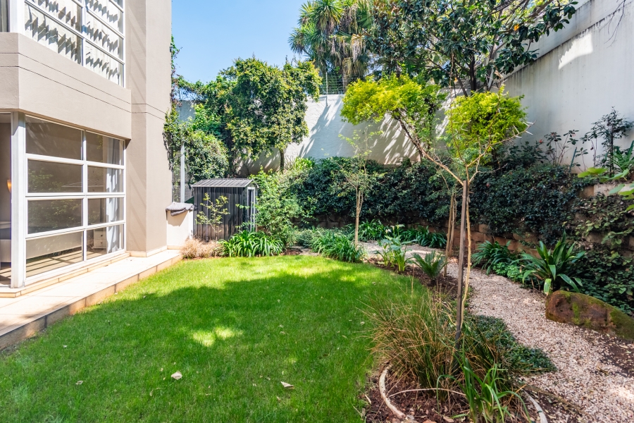 2 Bedroom Property for Sale in Eltonhill Gauteng