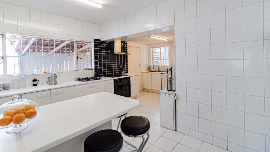 4 Bedroom Property for Sale in Eltonhill Gauteng