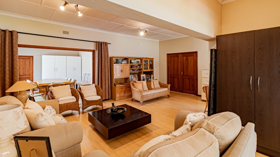 4 Bedroom Property for Sale in Eltonhill Gauteng