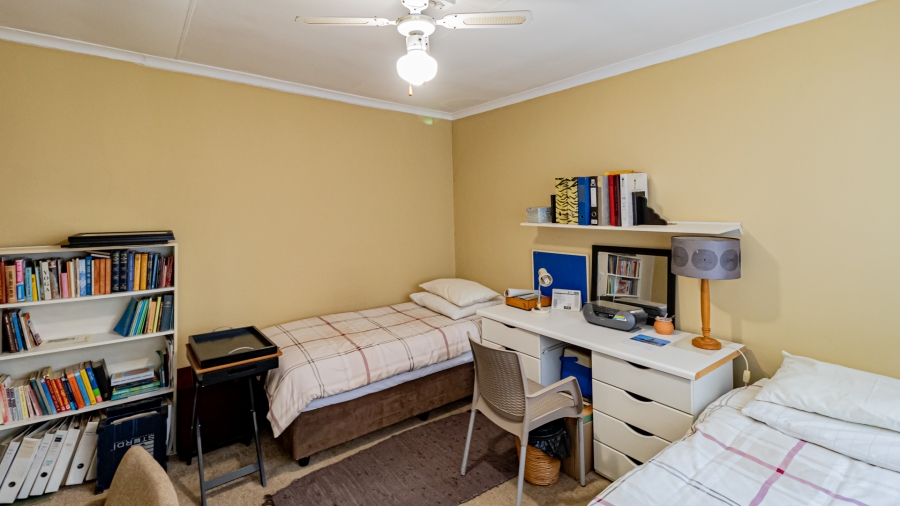 4 Bedroom Property for Sale in Eltonhill Gauteng