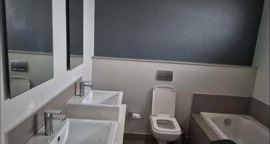2 Bedroom Property for Sale in Morningside Gauteng
