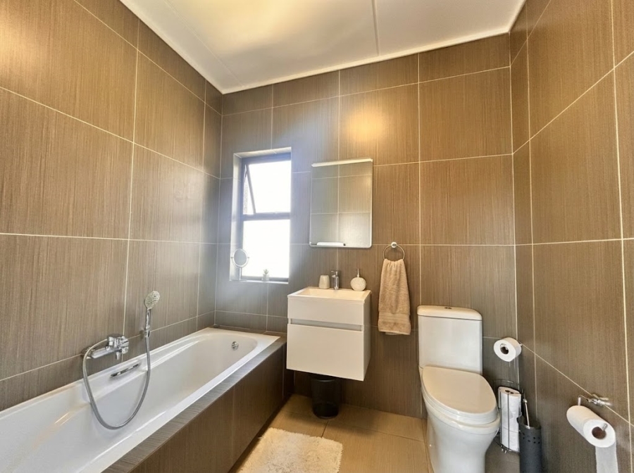 3 Bedroom Property for Sale in Kyalami Ridge Gauteng