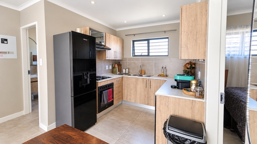 3 Bedroom Property for Sale in Albertsdal Gauteng