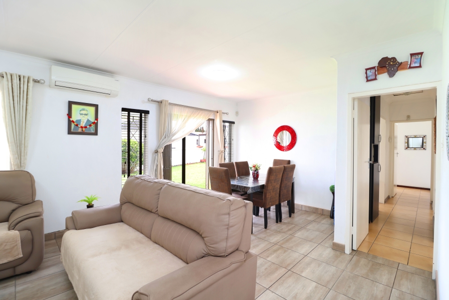 3 Bedroom Property for Sale in Corlett Gardens Gauteng