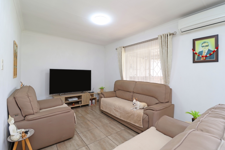 3 Bedroom Property for Sale in Corlett Gardens Gauteng